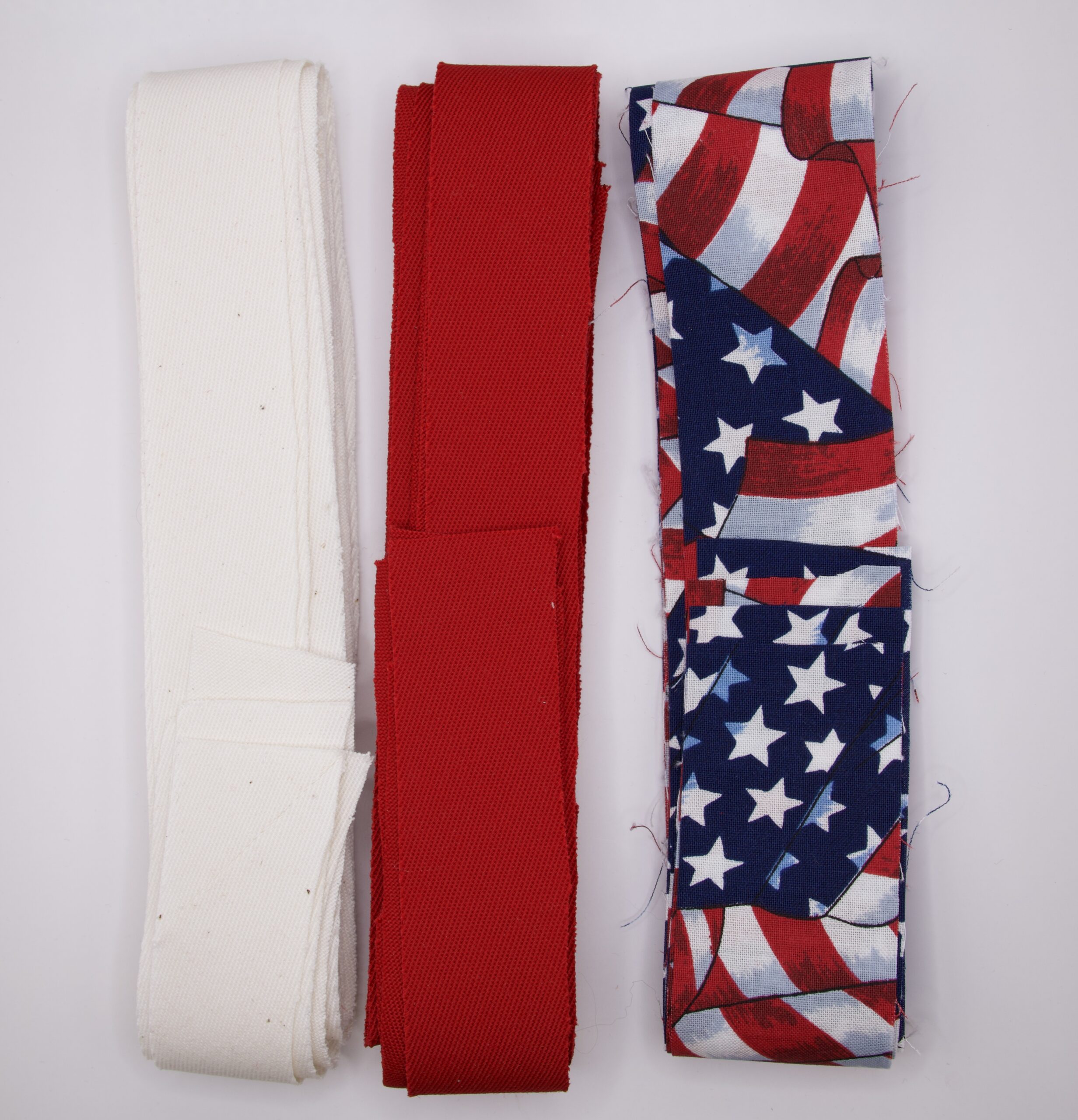 DIY Patriotic Flag Streamer Craft Kit - Image 4